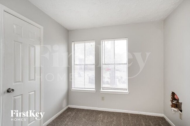 Building Photo - 5322 Santrey Dr