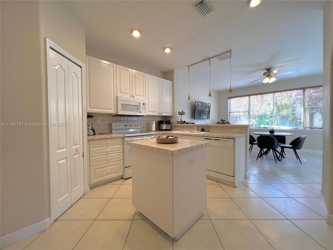 Building Photo - 5486 NW 112th Path