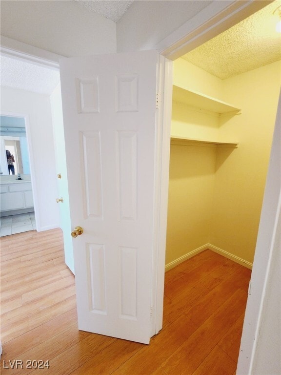 Building Photo - 3565 S Calmosa St