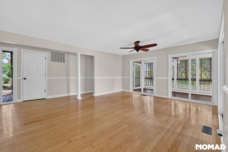 Building Photo - 33955 Middleton Cir