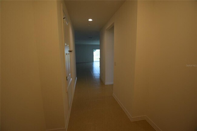 Building Photo - 471 Ironside Trl Dr