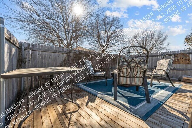 Building Photo - 3416 Aster Ln