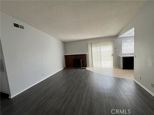 Building Photo - 44017 Kirkland Ave