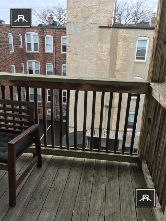 Building Photo - 4 bedroom in Brookline MA 02446