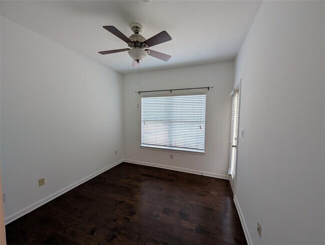 Building Photo - 9525 N Capital of Texas Hwy