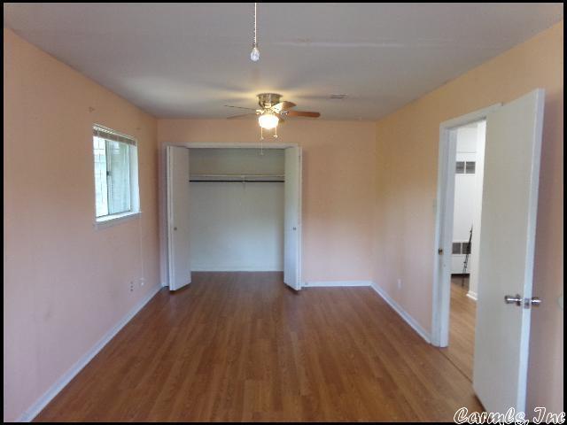 Building Photo - 11423 Birchwood Dr