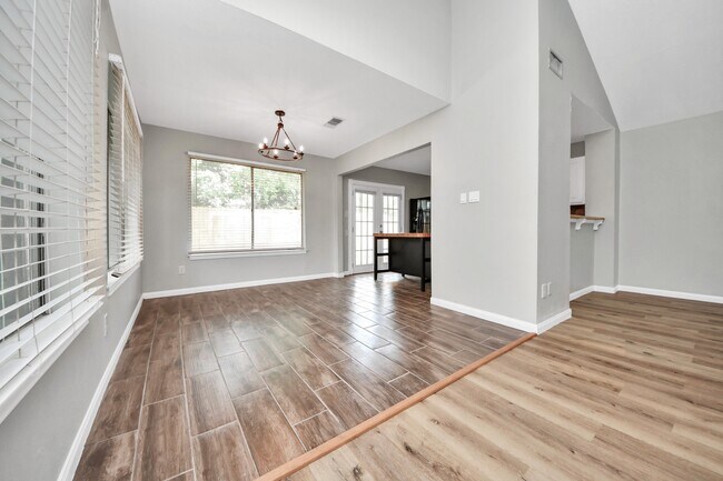 Building Photo - 22303 Acorn Chase Dr