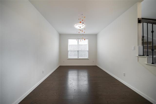 Building Photo - 8300 Pine Valley Dr