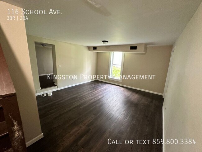 Building Photo - 116 School Ave
