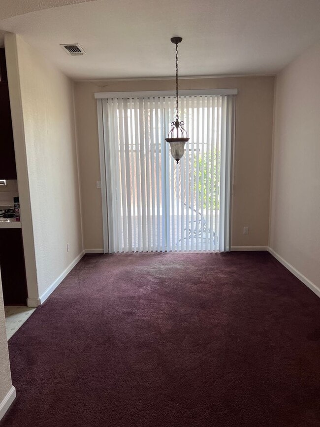 Building Photo - Large Home in Parklands at Laurel