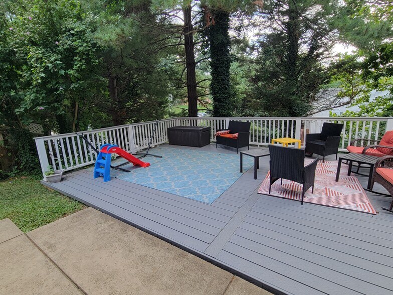 Building Photo - 2030 N Cleveland St