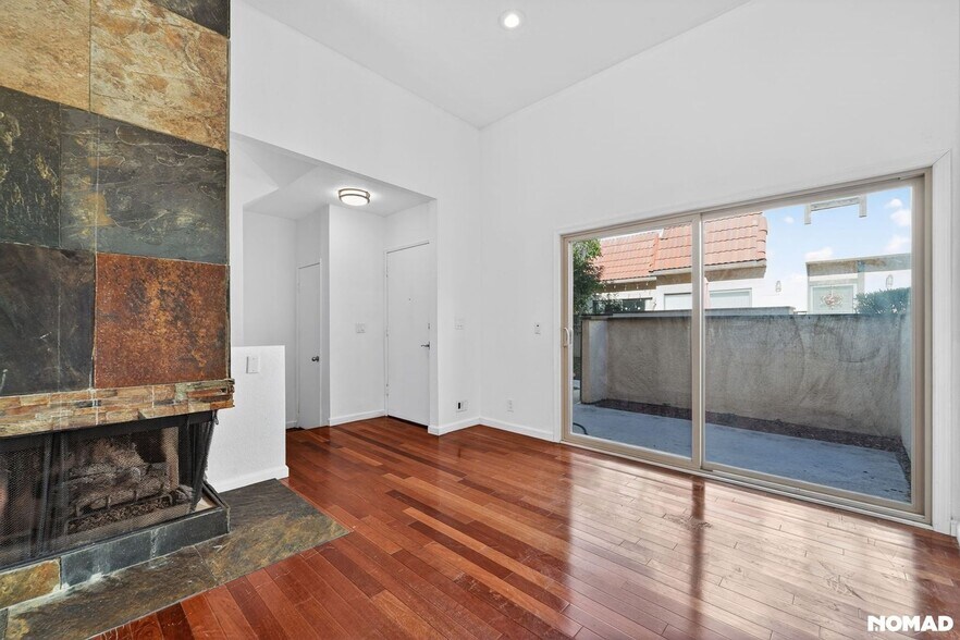 Building Photo - 27609 Nugget Dr