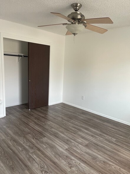 Building Photo - 5400 Imperial Ct