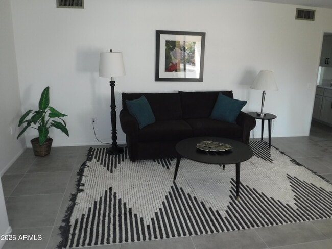 Building Photo - 12930 W Seville Dr