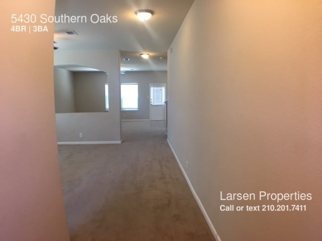 Building Photo - 5430 Southern Oaks