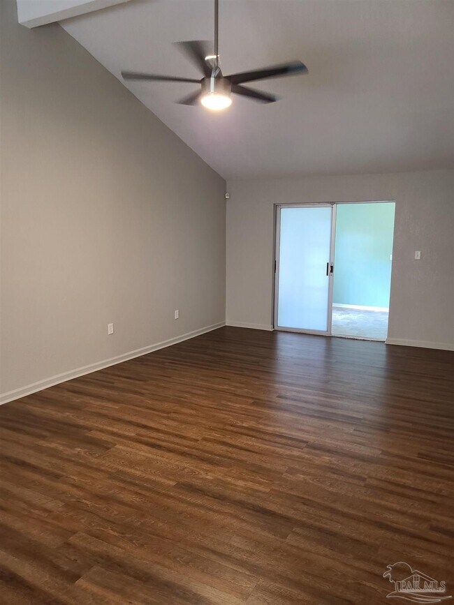 Building Photo - 6970 Klondike Rd