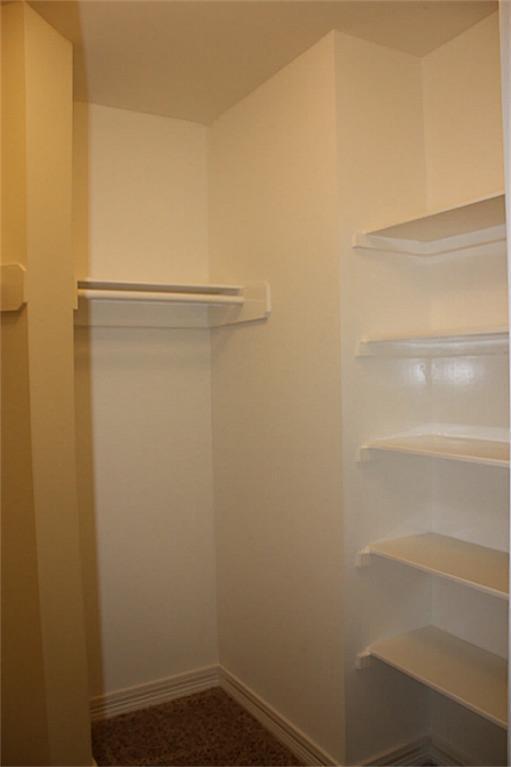 Building Photo - 5423 Montbury Ln