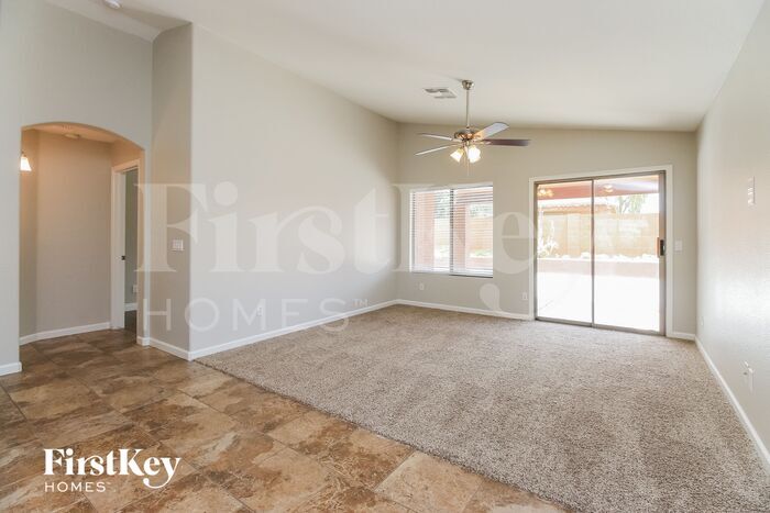Building Photo - 40153 N Cassara Dr
