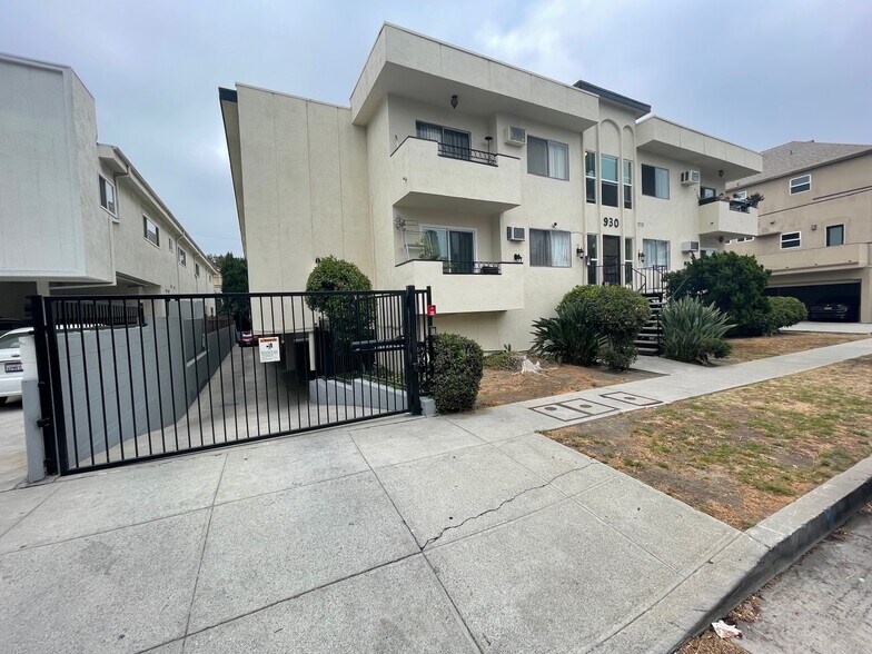 Building Photo - 930 S Shenandoah St