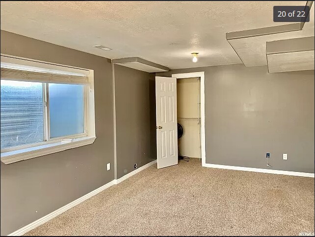 Building Photo - 4091 1100 W