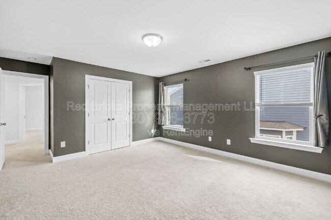 Building Photo - 6126 Russo Ct