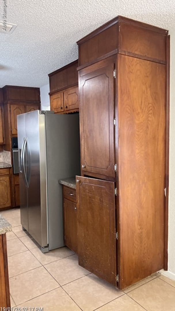 Building Photo - 905 Rose St