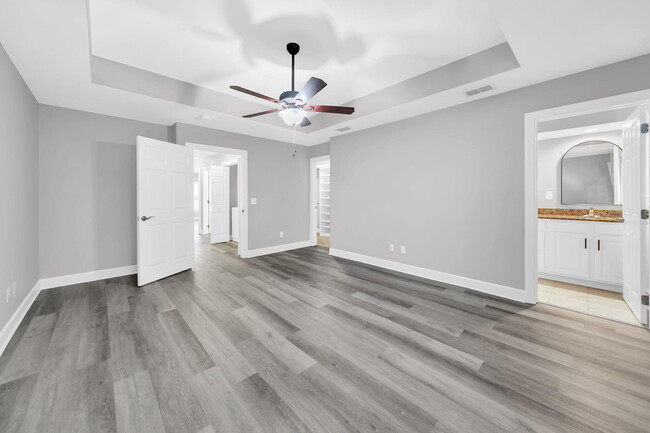 Building Photo - 59 Talon Ct