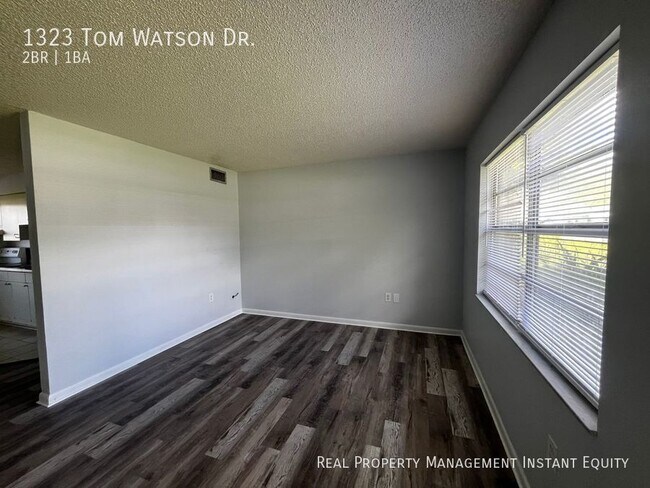 Building Photo - 1323 Tom Watson Rd