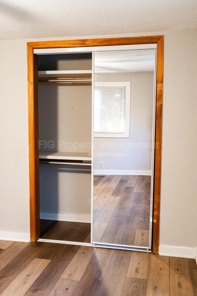 Building Photo - 1732 Dry Gap Pike