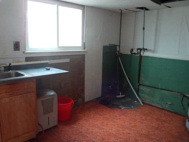 Building Photo - 2528 Koper Dr