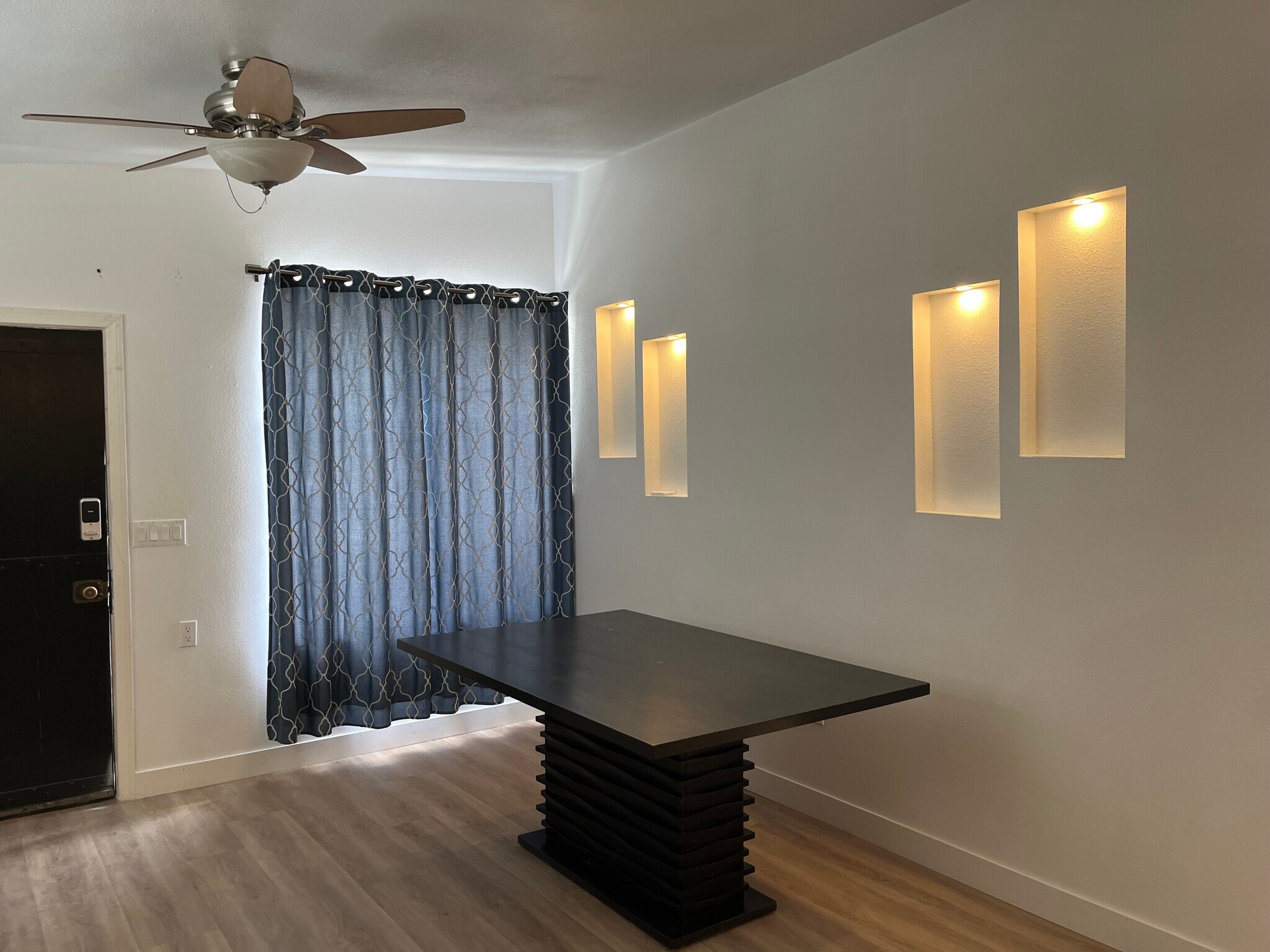 Building Photo - 11171 Cactus Dr