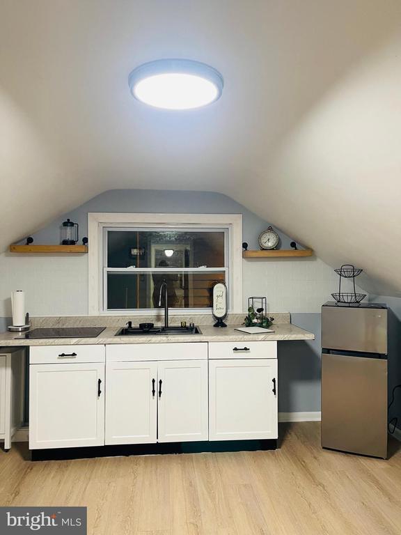 Building Photo - 2326 Fairview St