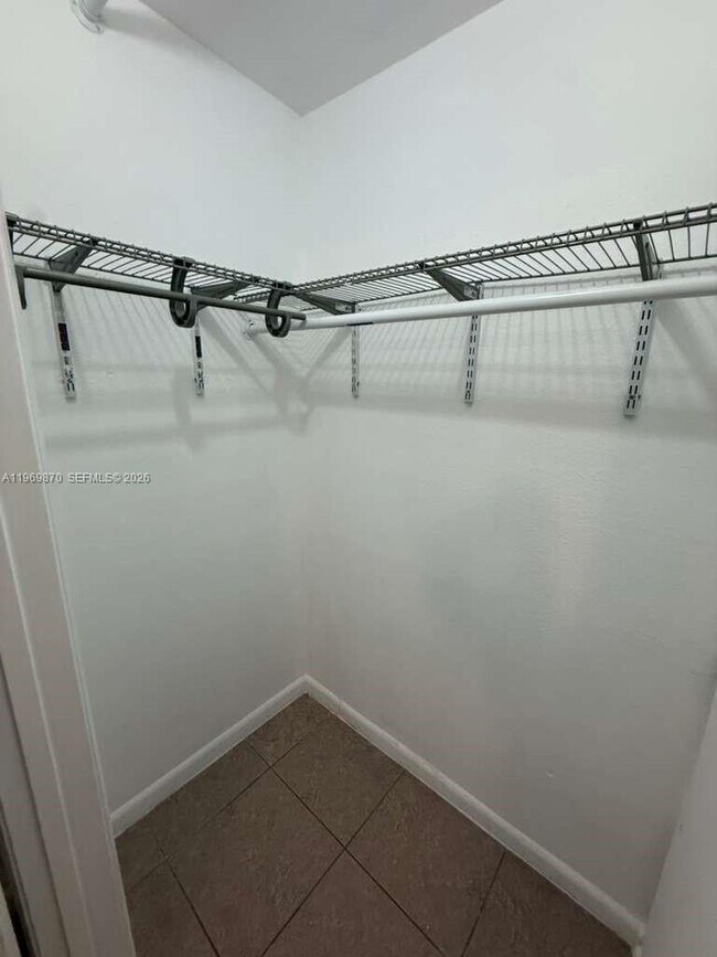 Building Photo - 10441 SW 156th Ct