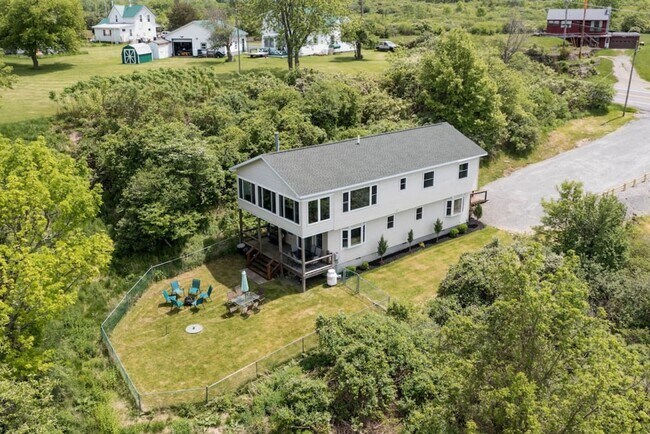 Building Photo - 40537 NY-12