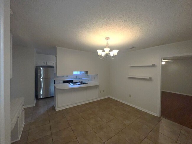 Building Photo - Siegen and Highland