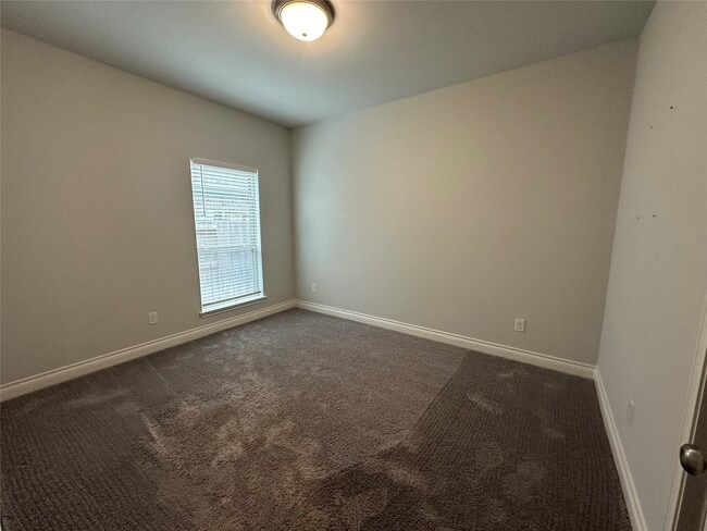 Building Photo - 16343 Silver Emperor St