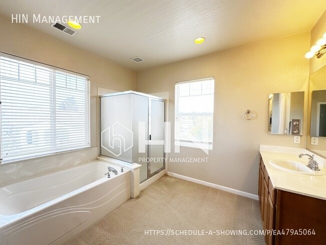 Building Photo - 28982 Jetty Way