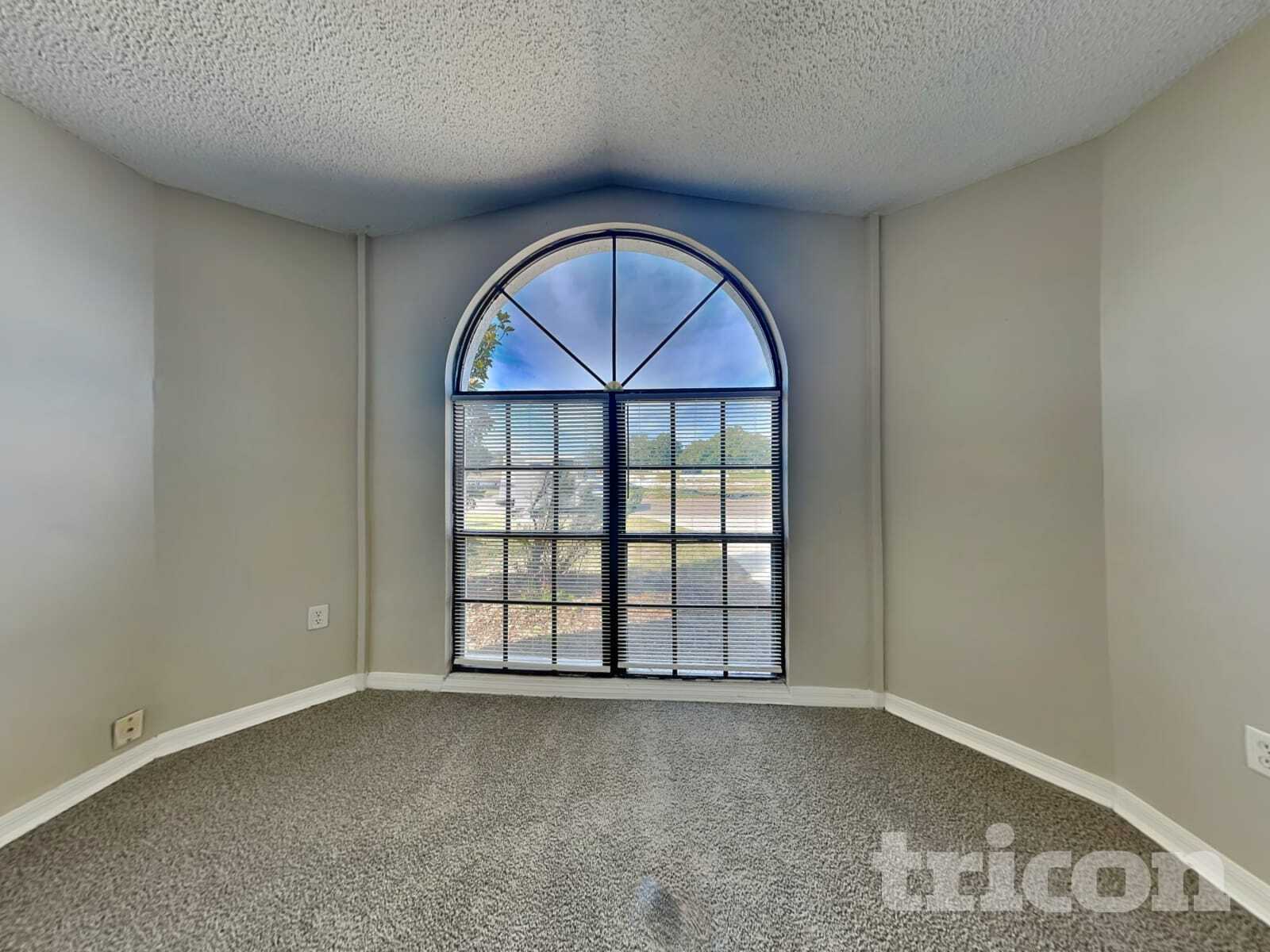 Building Photo - 914 Whisper Lake Dr