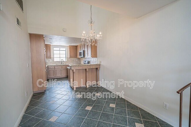 Building Photo - 18215 Flynn Dr