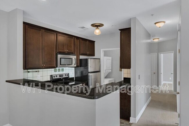 Building Photo - 4846 Bevendean Dr