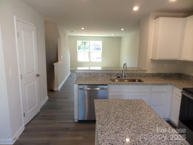 Building Photo - 3228 Dannelly Towns Aly