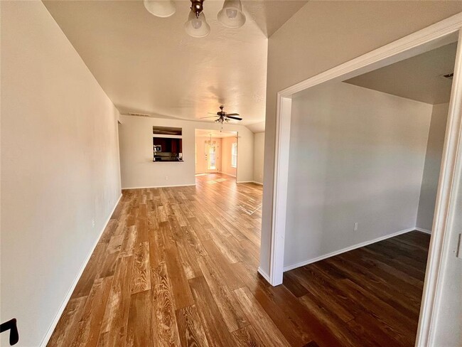 Building Photo - 17700 Black Hawk Cir