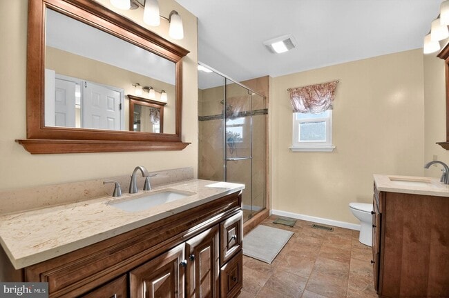 Building Photo - 22040 Caravel Ct