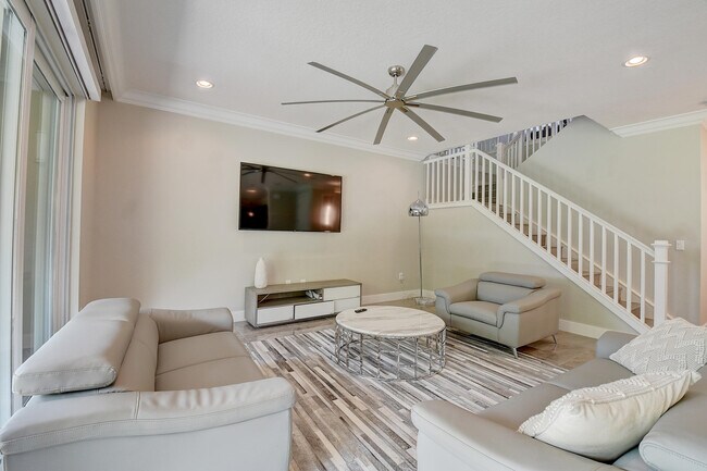 Building Photo - 9748 Celtic Sea Ln