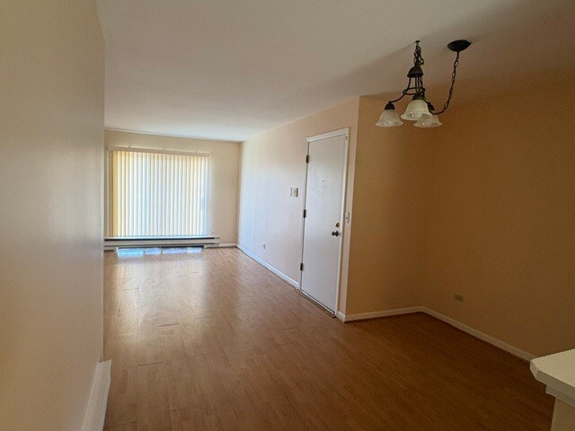 Building Photo - 200 S Waters Edge Dr