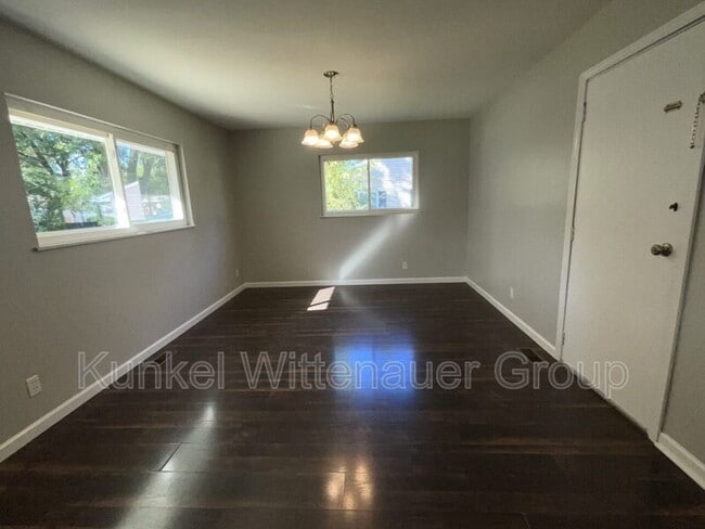Building Photo - 209 Whitehall Dr