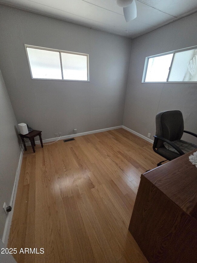 Building Photo - 4065 E University Dr