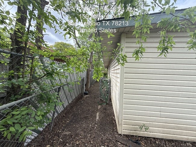 Building Photo - Wonder Homes