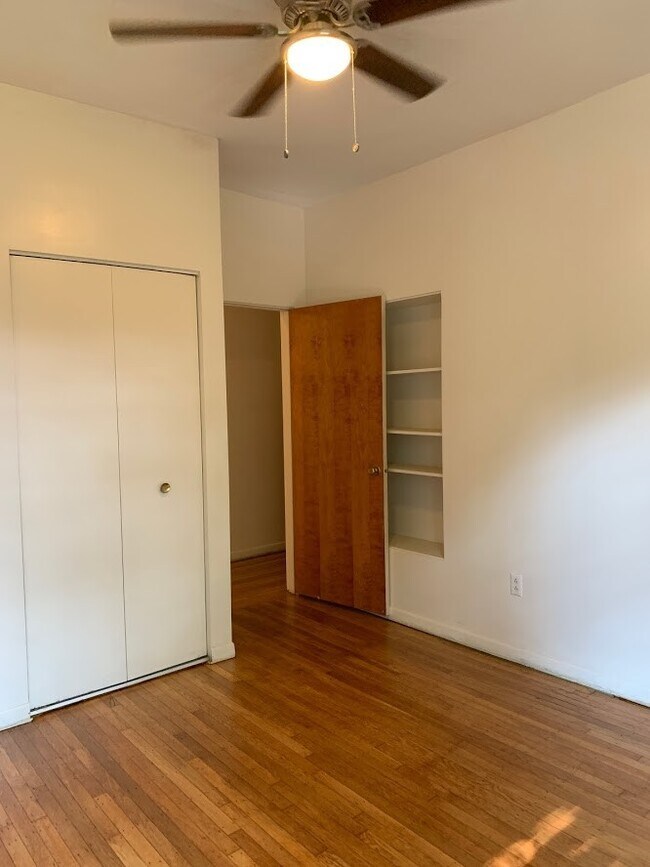 Building Photo - 5544 Fair Oaks Street