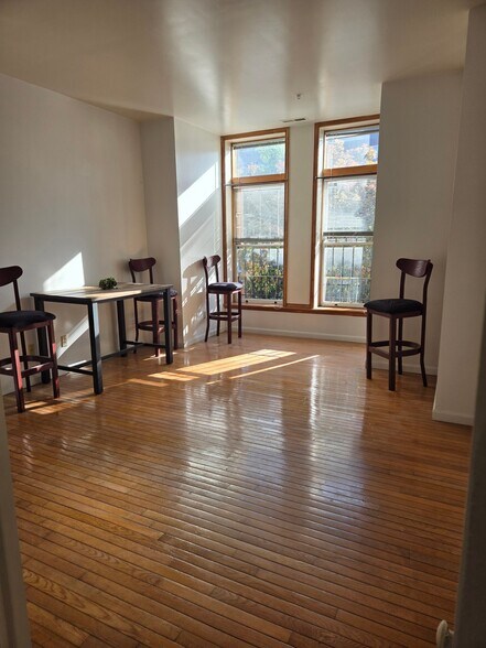 Building Photo - 2339 Eutaw Pl